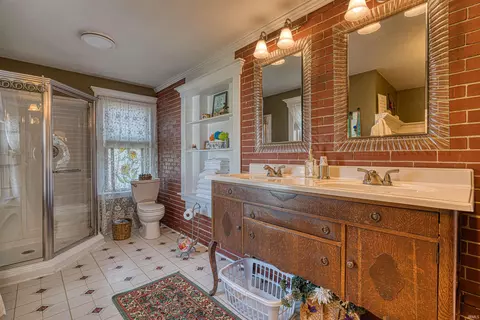 Bath - 210 Main St, Ferdinand, IN 47532 photo 5 of 5