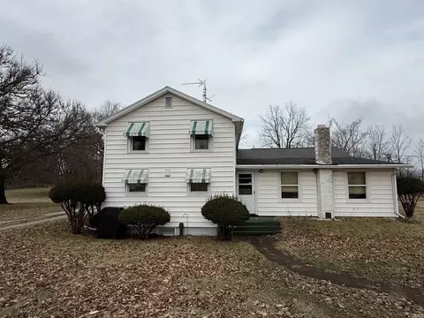 Exterior - 5520 E 475 N, Howe, IN 46746 photo 4 of 10
