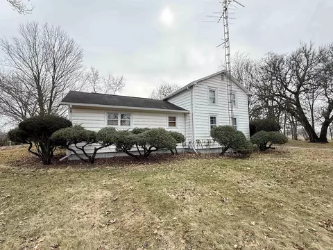 Exterior - 5520 E 475 N, Howe, IN 46746 photo 2 of 10