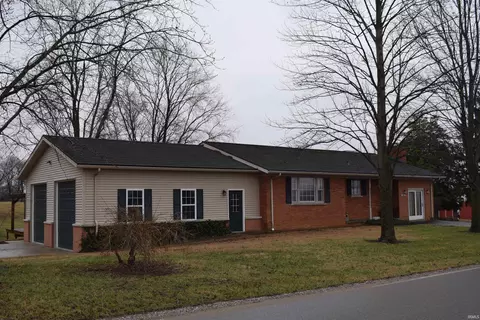 3965 N Caborn Rd, Mount Vernon, IN 47620