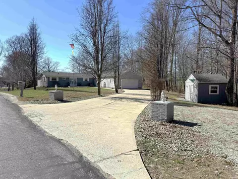 5540 S Imperial Blvd, Crawfordsville, IN 47933