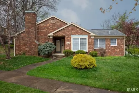 2641 E Windermere Woods Dr, Bloomington, IN 47401