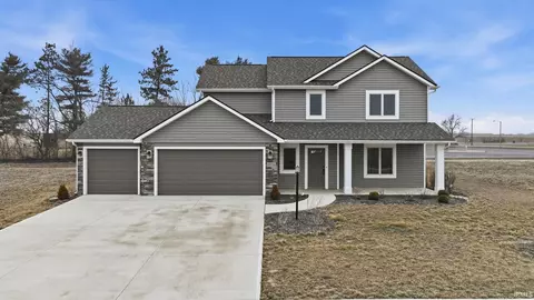 10926 Carob Thorn Trl, Roanoke, IN 46783