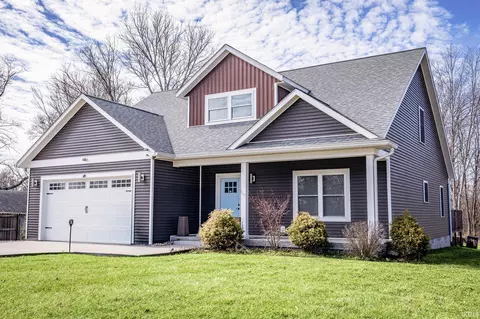 Exterior - 1370 S Smith Rd, Bloomington, IN 47401 photo 2 of 6