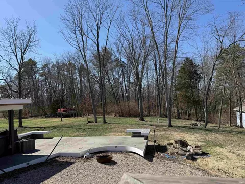 Exterior - 1370 S Smith Rd, Bloomington, IN 47401 photo 5 of 6