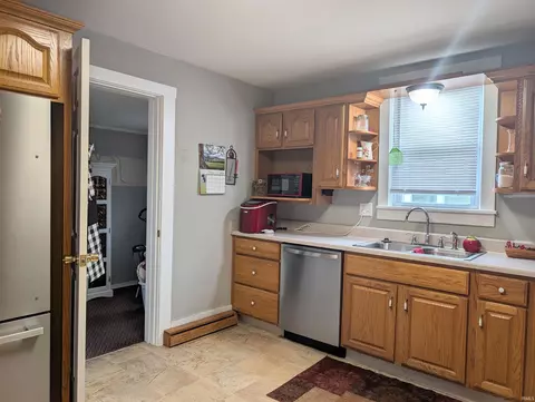 420 E Central Ave, Bluffton, IN 46714 photo 13