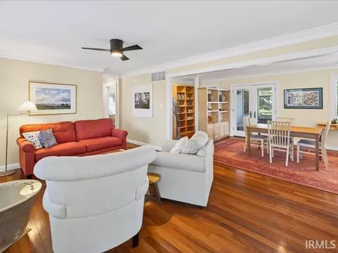 Living - 1016 S Mitchell St, Bloomington, IN 47401 photo 1 of 4