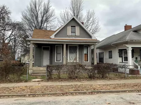 712 E Blackford Ave, Evansville, IN 47713
