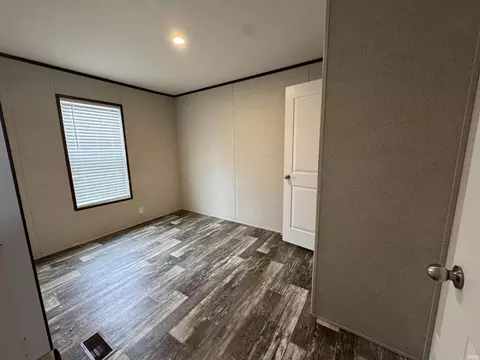 9123 E Pine Rd, Bloomfield, IN 47424 photo 16