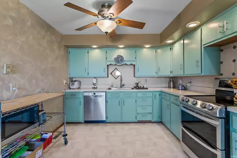 Kitchen - 3518 E 200 S, Kokomo, IN 46902 photo 2 of 3