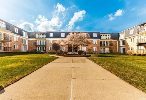 4501 N Wheeling Ave #2-311, Muncie, IN 47304