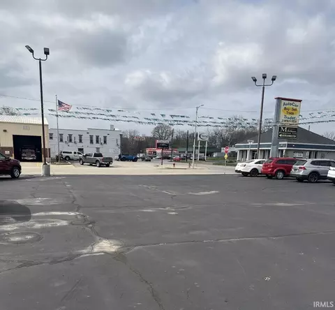 0 W Fourth College Ave, Mount Vernon, IN 47620