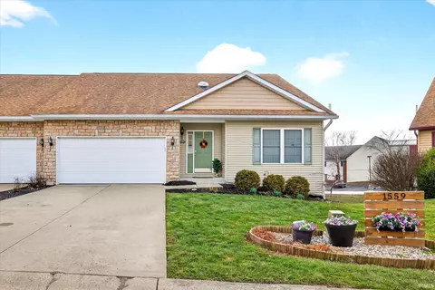 1559 W Petal Ct, Bloomington, IN 47403