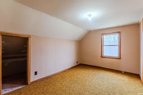Bedroom - 1886 S 75 E Rd, Wabash, IN 46992 photo 9 of 10