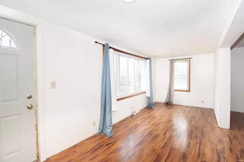 Living - 3465 S 1140 E, Lagrange, IN 46761 photo 2 of 4