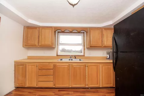 Kitchen - 3465 S 1140 E, Lagrange, IN 46761 photo 4 of 4