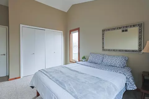 Bedroom - 17066 Hampton Dr, Granger, IN 46530 photo 3 of 5