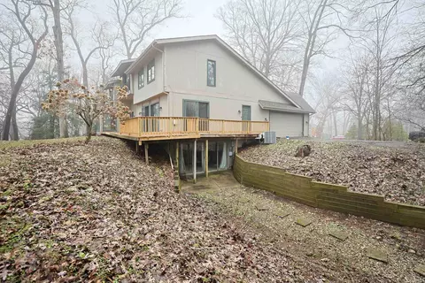 Exterior - 17066 Hampton Dr, Granger, IN 46530 photo 4 of 6