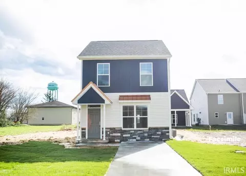 7901 S Prestwick Dr, Newberry, IN 47449