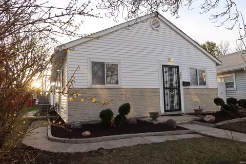 4844 S Harrison St, Fort Wayne, IN 46807