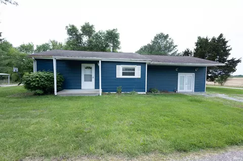 891 Clutter Rd, Lynnville, IN 47619