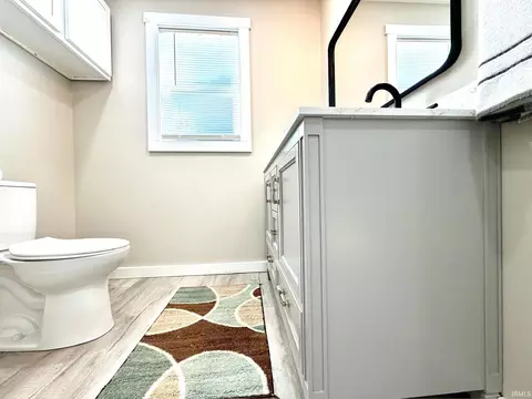 Bath - 103 E Warren St, Mitchell, IN 47446 photo 2 of 5
