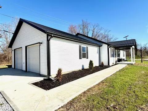 Exterior - 103 E Warren St, Mitchell, IN 47446 photo 2 of 11