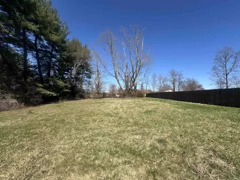 4495 E Janet Dr, Bloomington, IN 47401 photo 1
