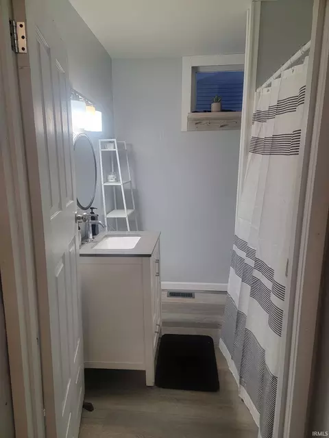 623 W Grissom Ave, Mitchell, IN 47446 photo 9