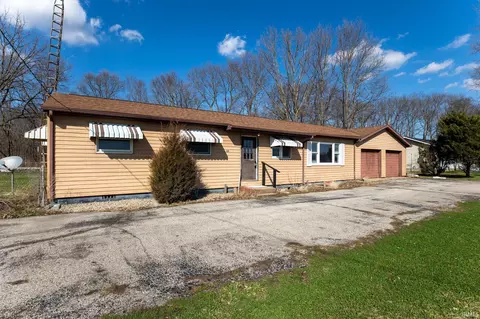 7240 E Sr 8 Rd, Knox, IN 46534