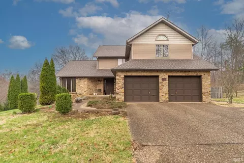 2805 S Thatcher Ct, Bloomington, IN 47401