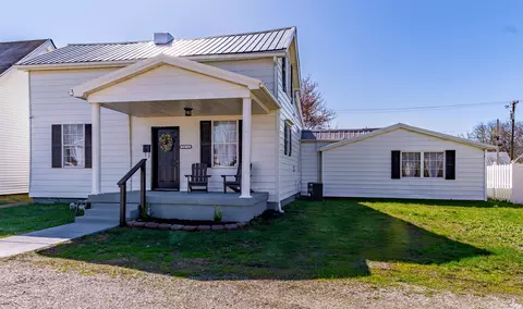 3016 Hartmetz Ave, Evansville, IN 47712