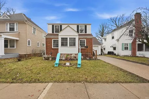 4628 W Lafayette Esplanade Blvd, Fort Wayne, IN 46806