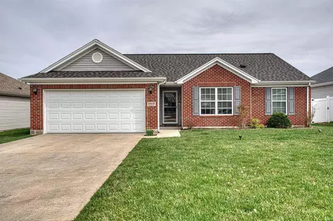 11415 Caracaras Ct, Evansville, IN 47725