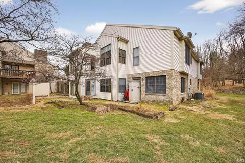 Exterior - 2244 E Cape Cod Dr, Bloomington, IN 47401 photo 2 of 2