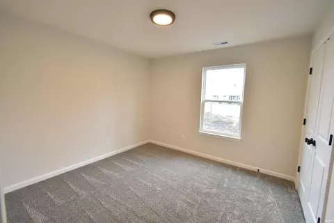 Bedroom - 994 E 8th St, Fowler, IN 47944 photo 5 of 10