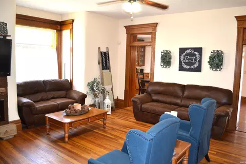 Living - 116 W North St, Delphi, IN 46923 photo 1 of 3