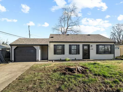 407 N Park Dr, Evansville, IN 47710