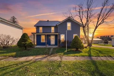 203 N Main St, Hudson, IN 46747