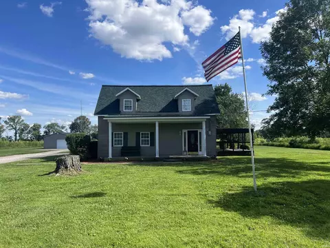 10623 W 300 S, Lyons, IN 47443