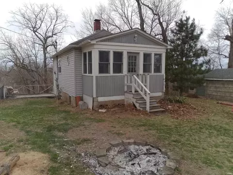 6021 E Liberty Dr, Monticello, IN 47960
