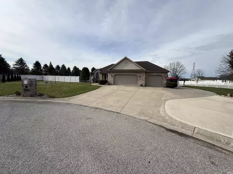 53628 Bluebird Rdg, Bristol, IN 46507
