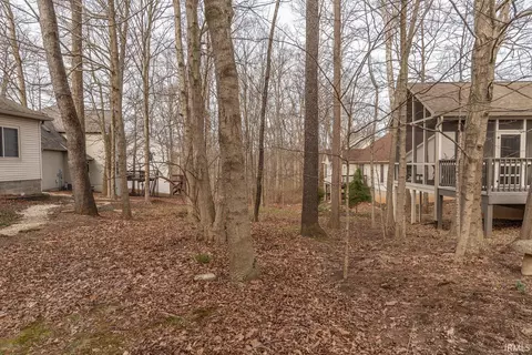 Exterior - 3638 E Tamarron Dr, Bloomington, IN 47408 photo 7 of 8
