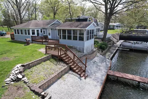 5053 E Robin Ct, Monticello, IN 47960