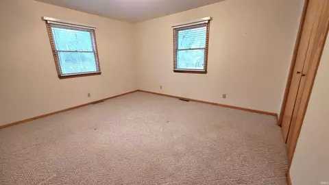 500 E Oak St, Hamlet, IN 46532 photo 15