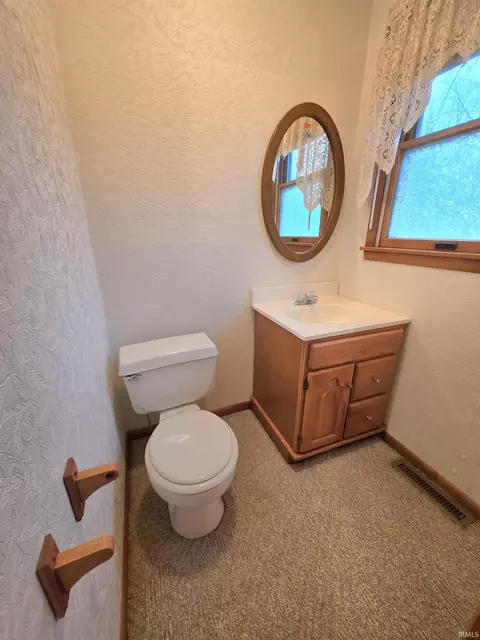 500 E Oak St, Hamlet, IN 46532 photo 12