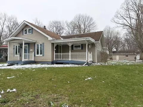 448 Alexander St, Plymouth, IN 46563