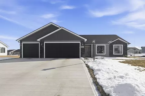 13625 Fringe Tree Trl, Fort Wayne, IN 46814
