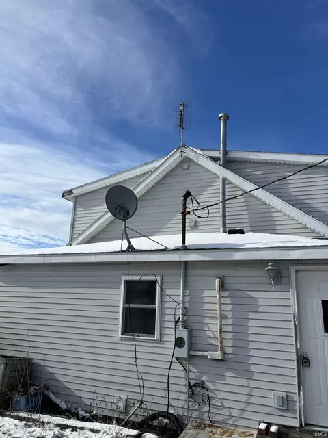 Exterior - 1110 E Lingle St, Fowler, IN 47944 photo 7 of 7