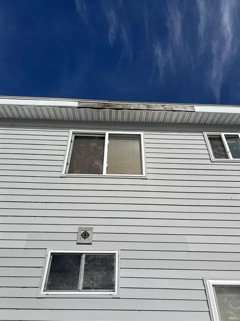 Exterior - 1110 E Lingle St, Fowler, IN 47944 photo 4 of 7